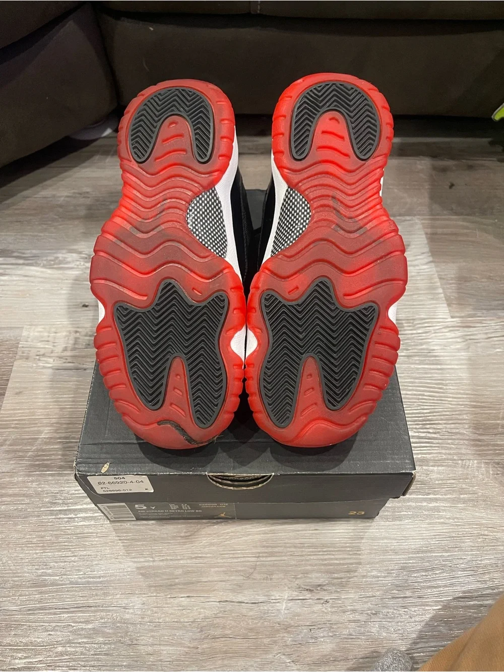 Jordan Retro 11 Low breds Black/Red/White